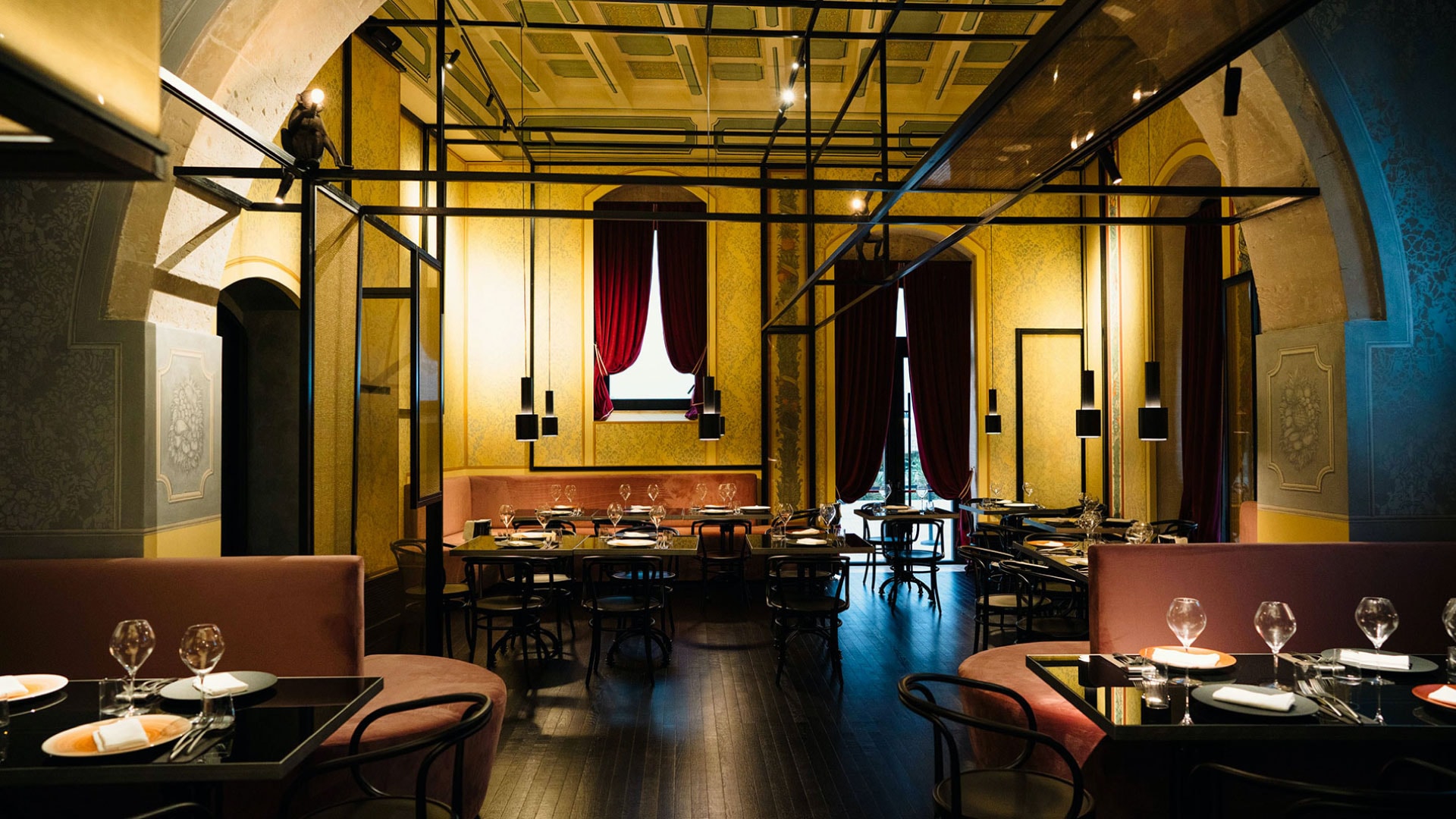 Fratelli Restaurant